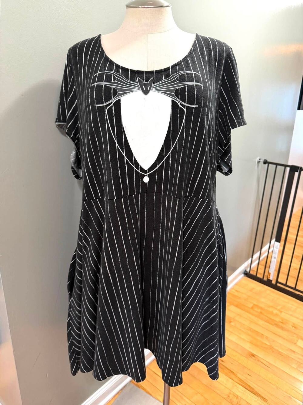 VERY WORN Torrid 5 Nightmare Before Christmas Disney Jack Cosplay Dress Costume